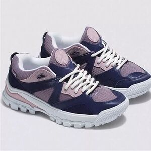 NWOT VANS Off The Wall Unisex Sneakers AMZN TRAILHEAD lilac/purple old school